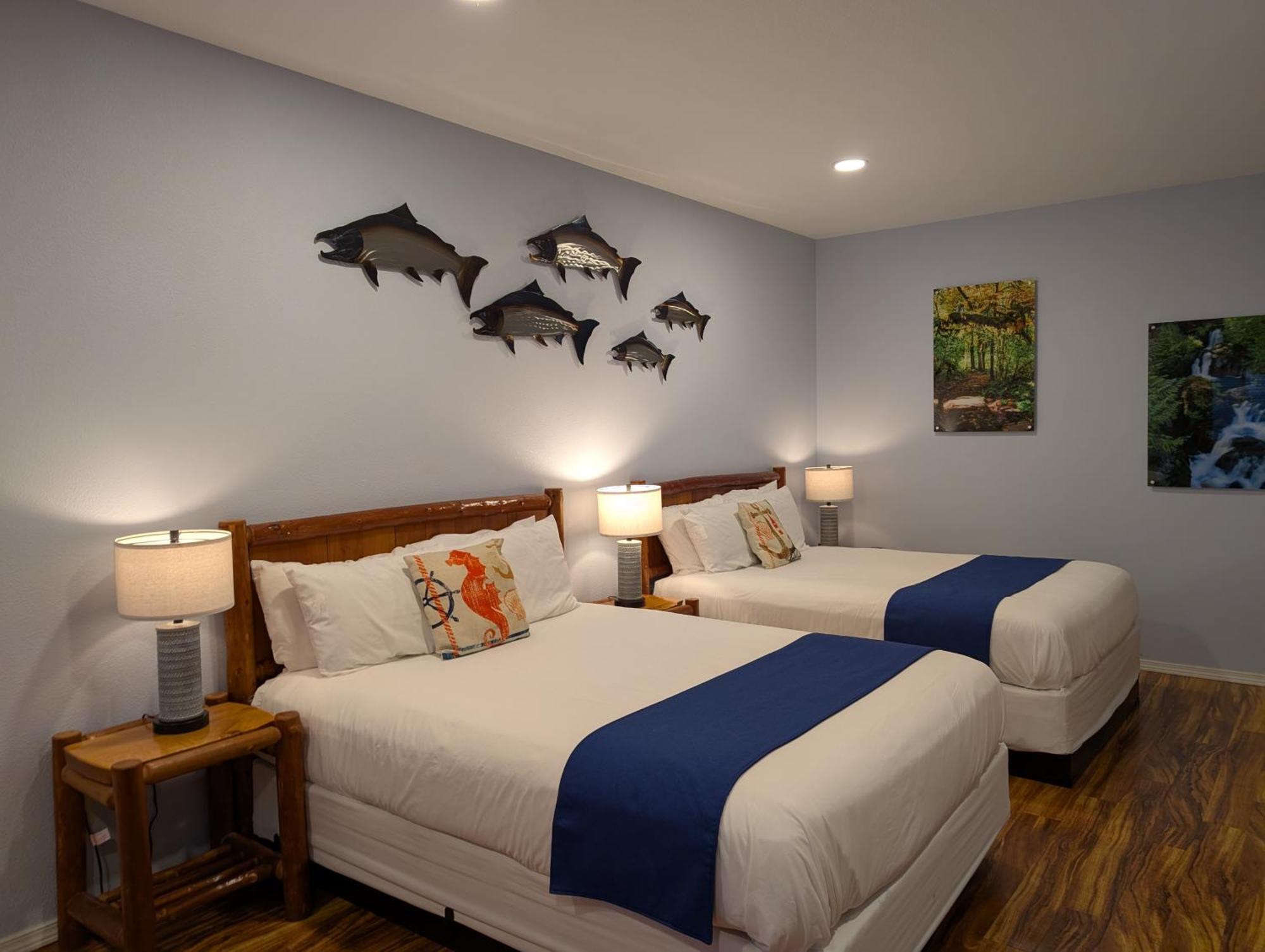 The Waterfront At Potlatch Motel Shelton Bagian luar foto